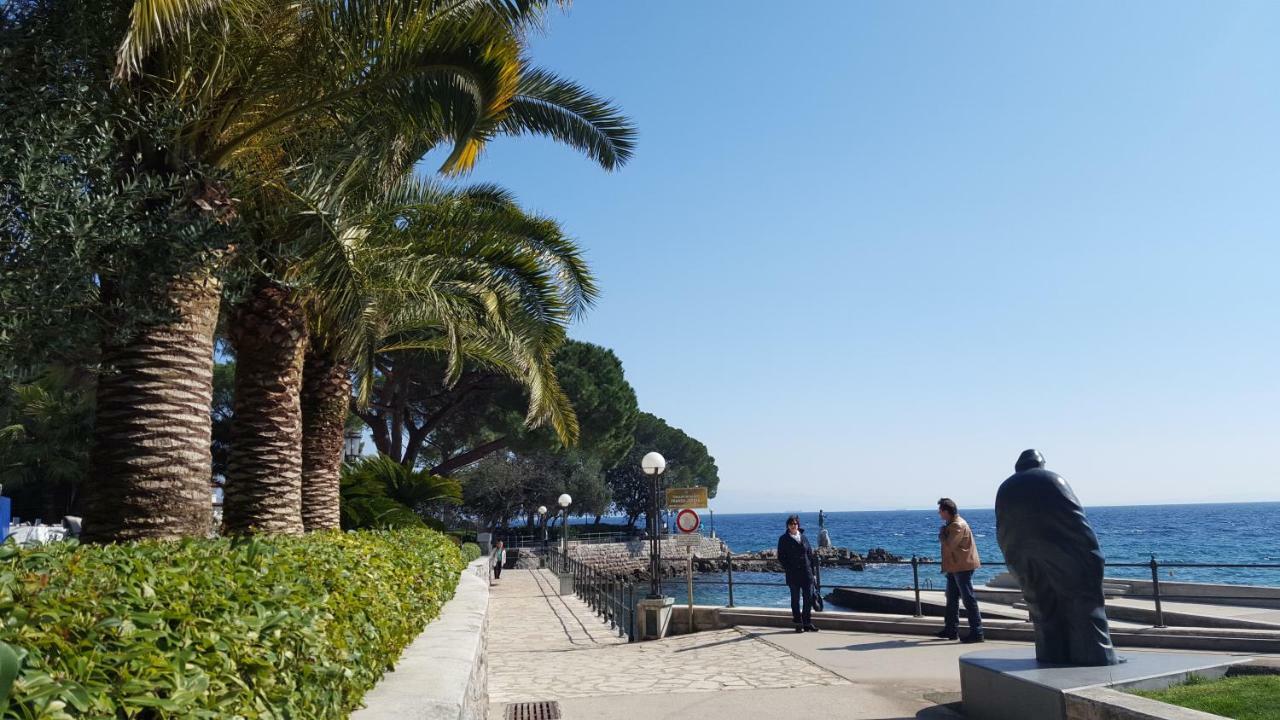Josephine'S Garden Appartement Opatija Buitenkant foto