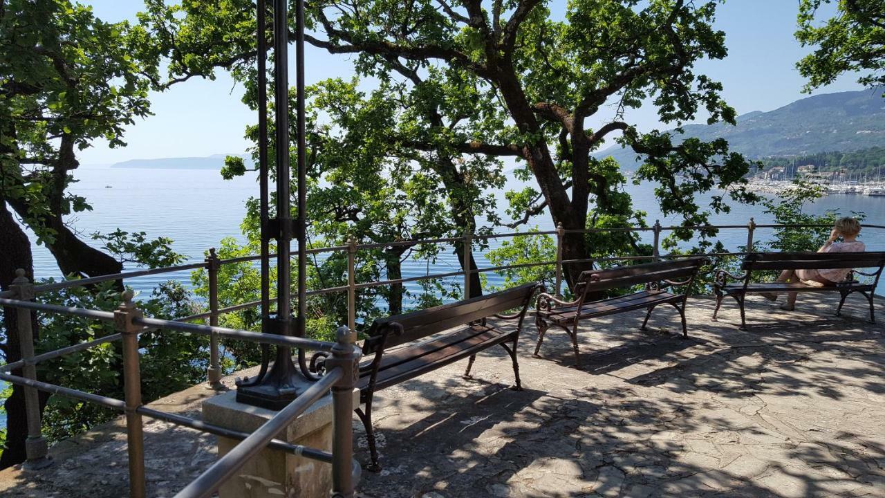 Josephine'S Garden Appartement Opatija Buitenkant foto